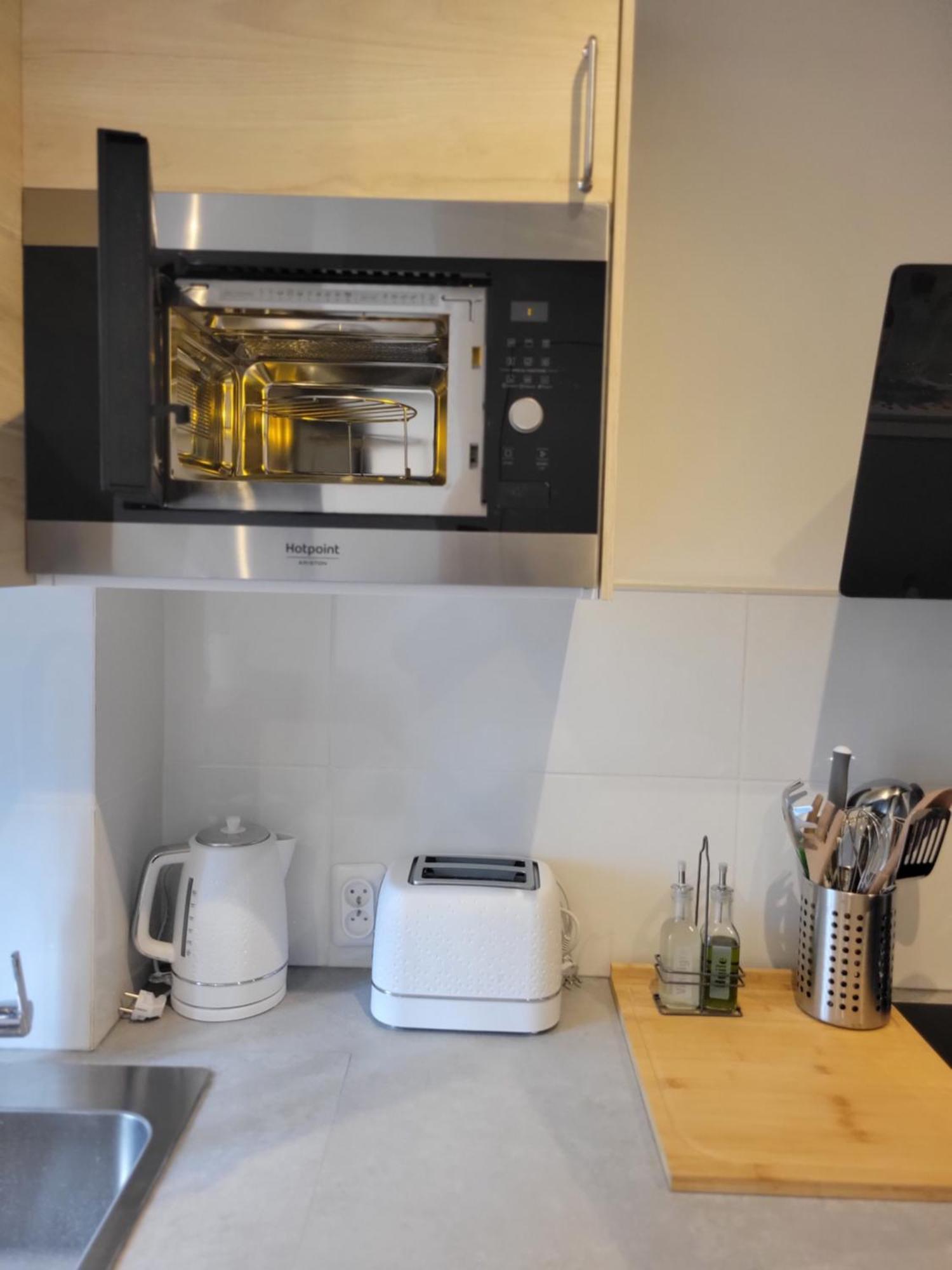 Amazing Apartment A Stone'S Throw From The City Of Lights - Paris Clichy Esterno foto