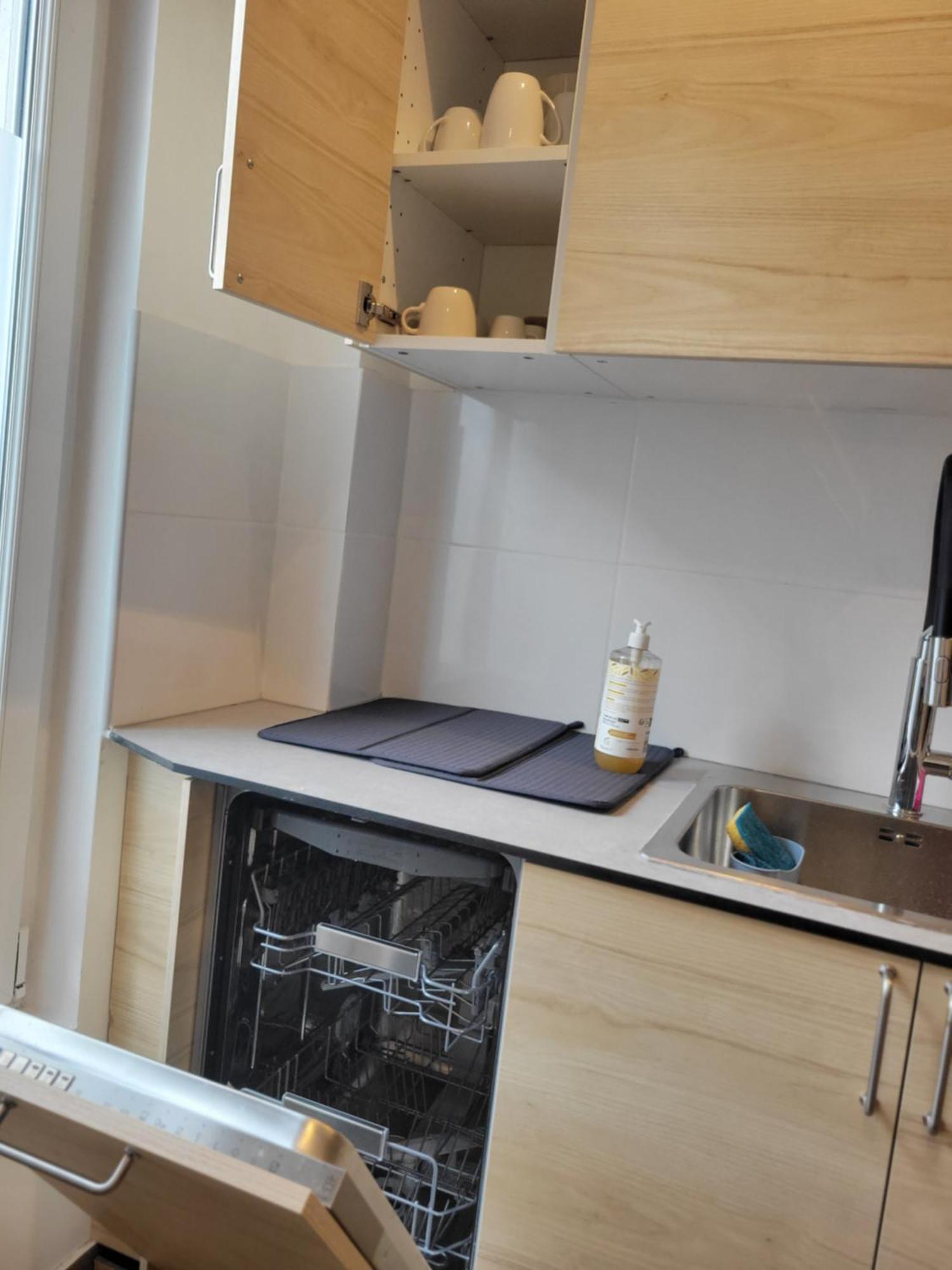 Amazing Apartment A Stone'S Throw From The City Of Lights - Paris Clichy Esterno foto